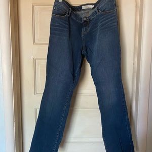 Torrid. Size 16R. Barely Boot Jean.